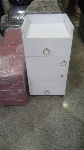 ترولی آرایشگاهی